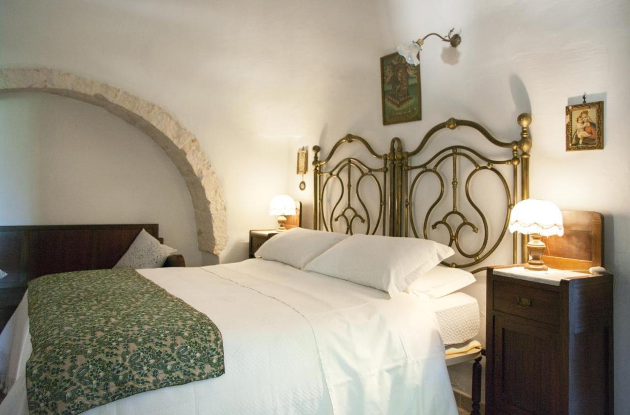 Trulli Sul Vignale In Masseria Santalachicca Martina Franca Eksteriør bilde